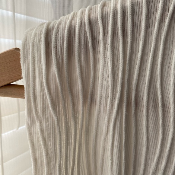 SHEIN DAZY BLOUSE - Picture 10 of 15